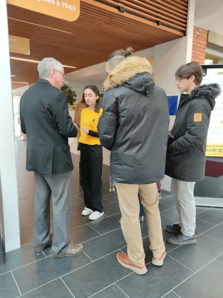 Vous participerez à des échanges enrichissantes...