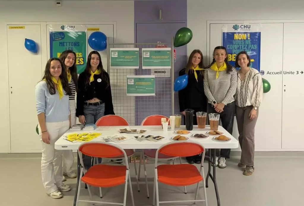 Stand des étudiantes en formation diététique lors de la lutte contre la dénutrition